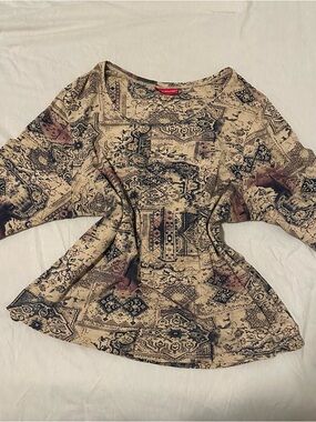 CLOSET SALE 🛍️
Gloria Vanderbilt- Boho Print Beige and Black Women's Peplum Top